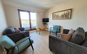 Donegan Court Aparthotel