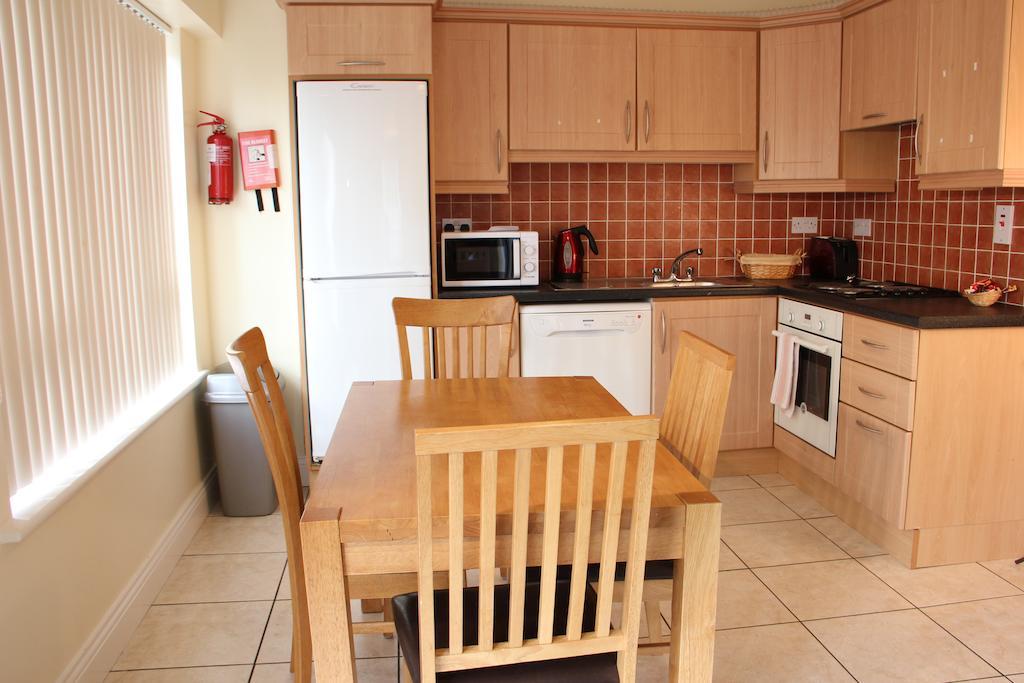 Donegan Court Aparthotel Galway Camera foto
