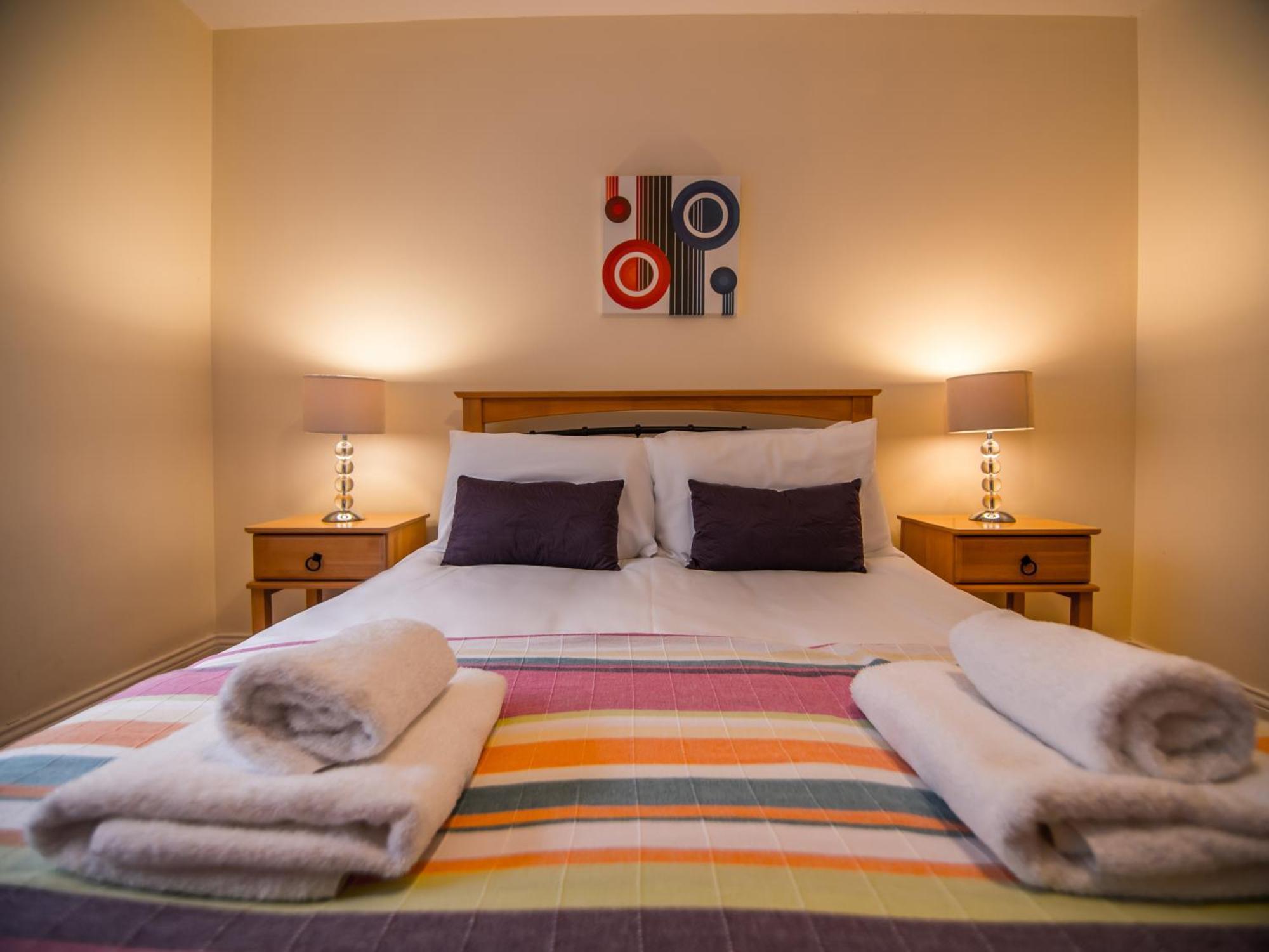 Donegan Court Aparthotel Galway Esterno foto