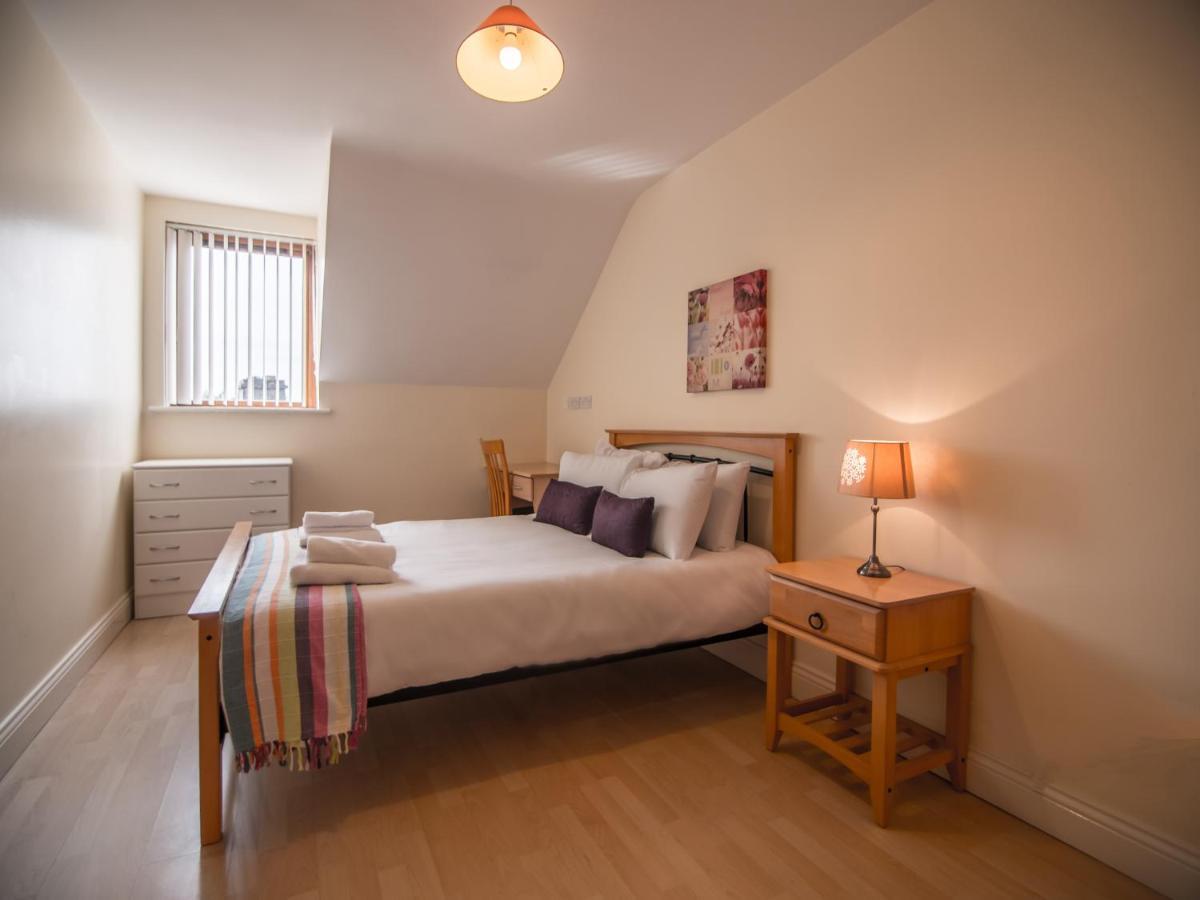 Donegan Court Aparthotel Galway Esterno foto